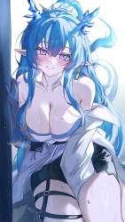 1566879 B