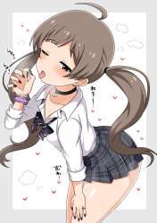 1558271 B