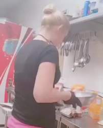 596973 B
