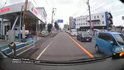 2564407 B