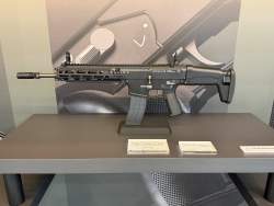 307358 B