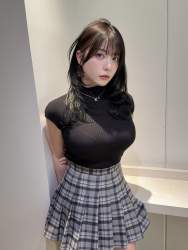 402556 B