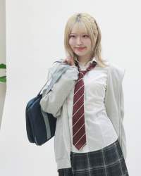 727741 B