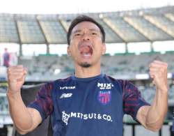 39582 B