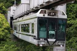 437469 B