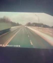 1295392 B