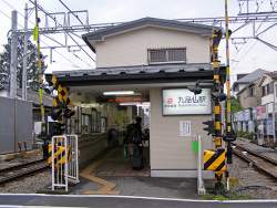 427591 B