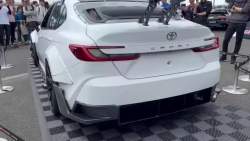 1464057 B