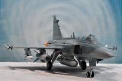 655841 B