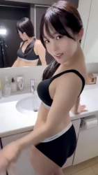 1097322 B