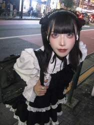 1304147 B