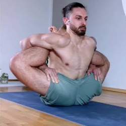 120980 B