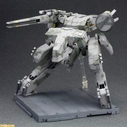 121641 B