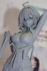 2428563 B