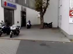 832991 B