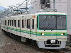 129925 B