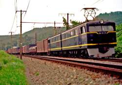 104235 B
