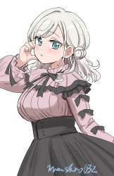 302989 B