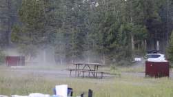 7400410 B