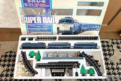 214381 B