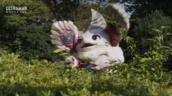 438687 B