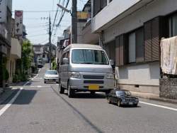 166751 B