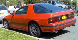 943805 B