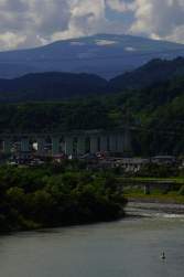 1272749 B