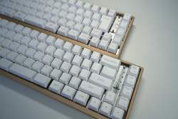 222781 B