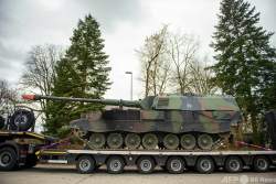 242745 B