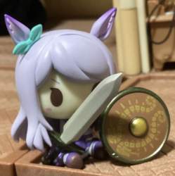 890881 B