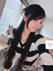 444422 B