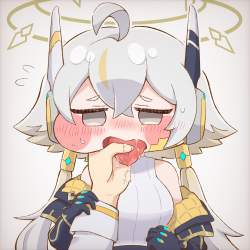 451764 B