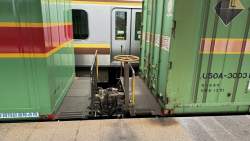 592447 B