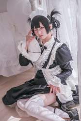 325618 B