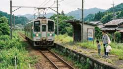 304426 B