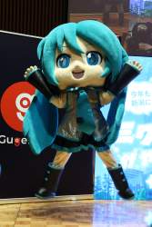 1565283 B