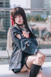 708094 B