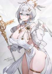 2476285 B