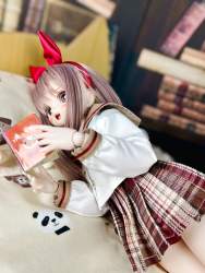 1745767 B