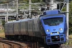 335571 B