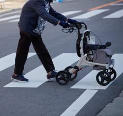 77131 B