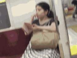 2476792 B