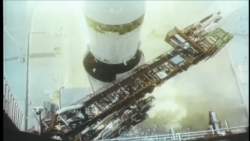 851873 B