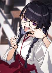 379903 B