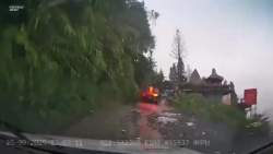 2702882 B