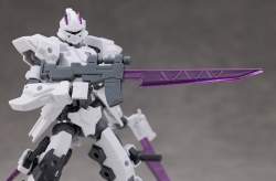104667 B