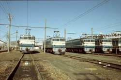 627999 B