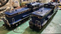 2040381 B
