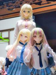 585361 B